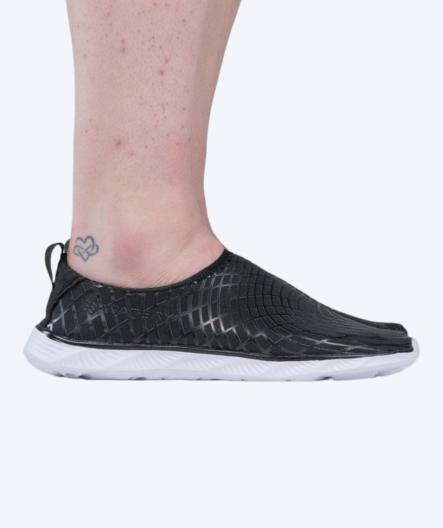 Watery water shoes for adults - Kawaii - Black - Image 18