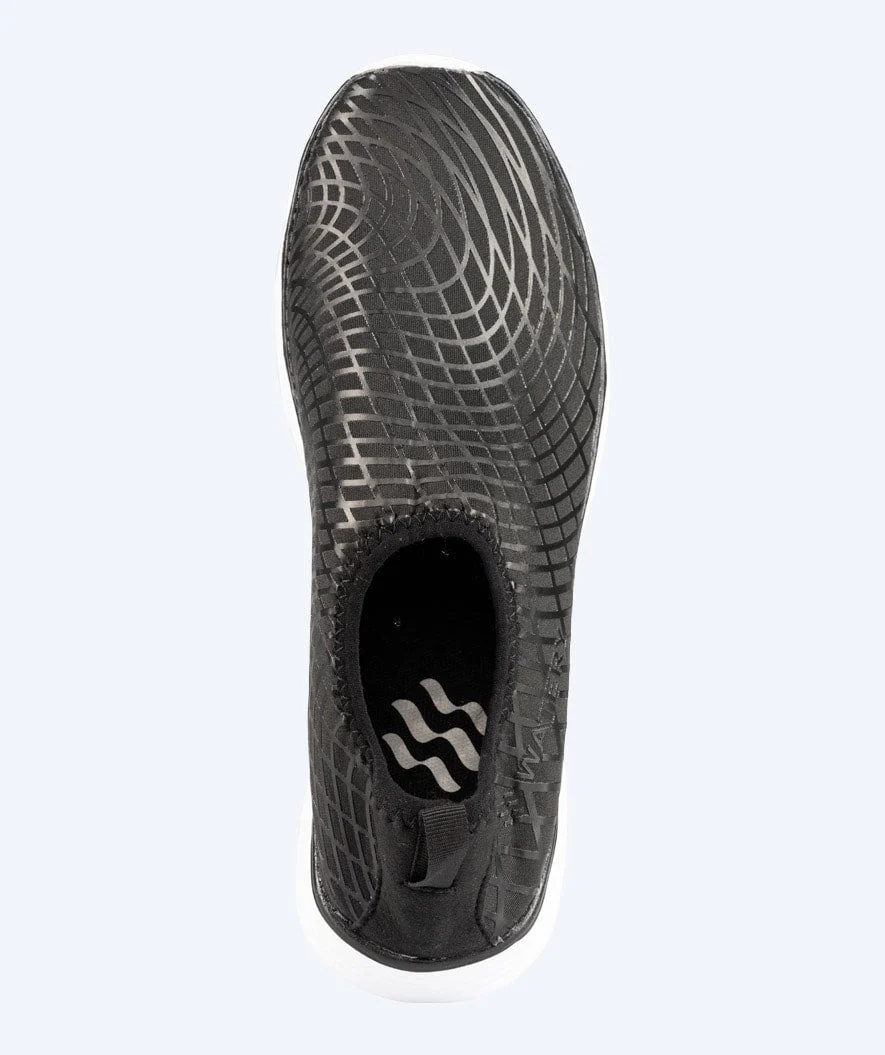 Watery water shoes for adults - Kawaii - Black - Image 3