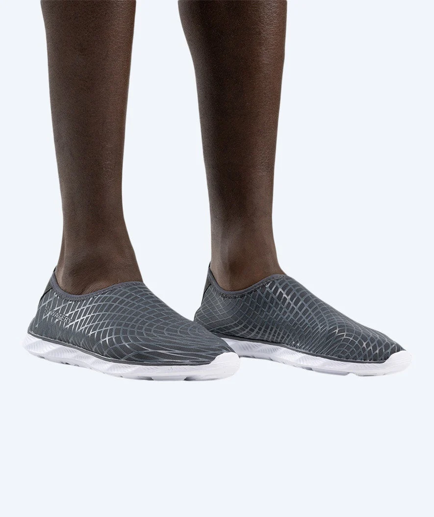 Watery water shoes for adults - Kawaii - Grey - Image 15