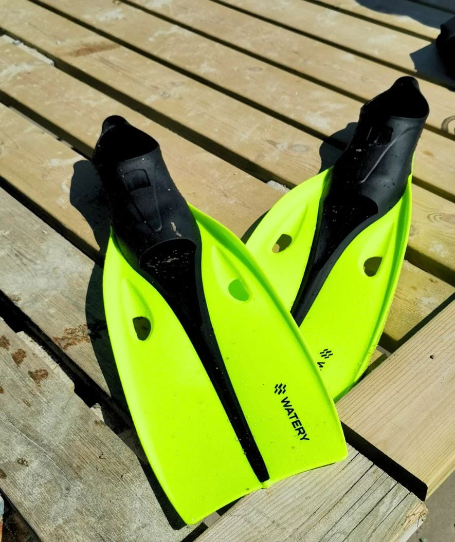 Watery diving fins for junior/adults (33-46) - Breeve Longtail - Black/green - Image 4