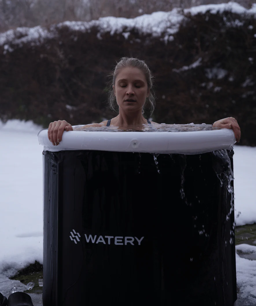 Watery inflatable cold plunge - Hero - Black - Image 4