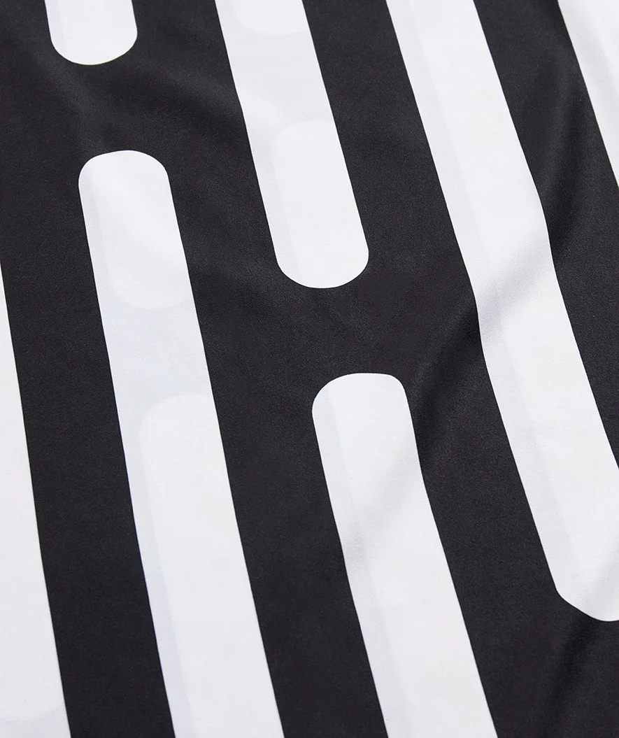 Watery microfiber towel (160 x 80 cm) - Eco Nebraska - Black - Image 12