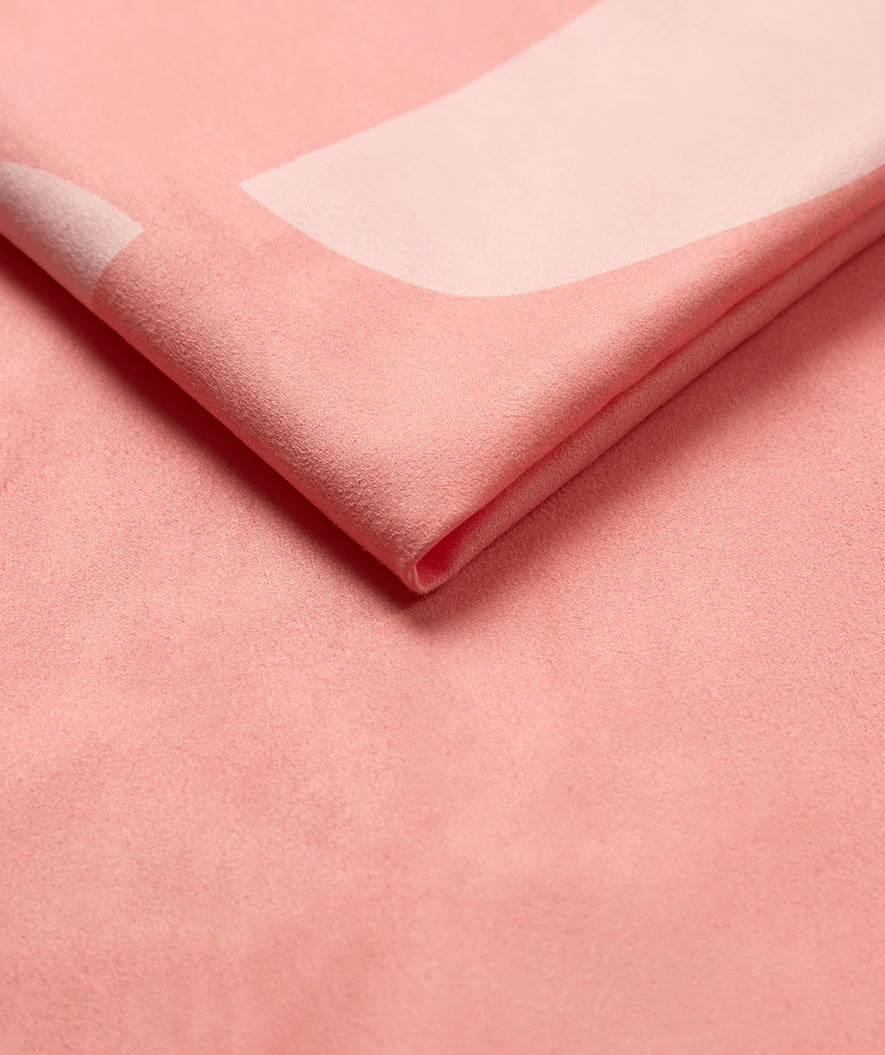 Watery microfiber towel (175 x 110 cm) - Rafferty - Blurish Pink - Image 4