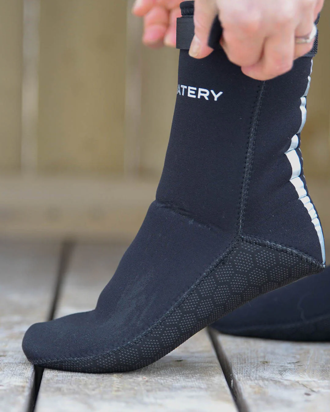 Watery neoprene socks for open water - Reptile (3 mm) - Black - Image 5