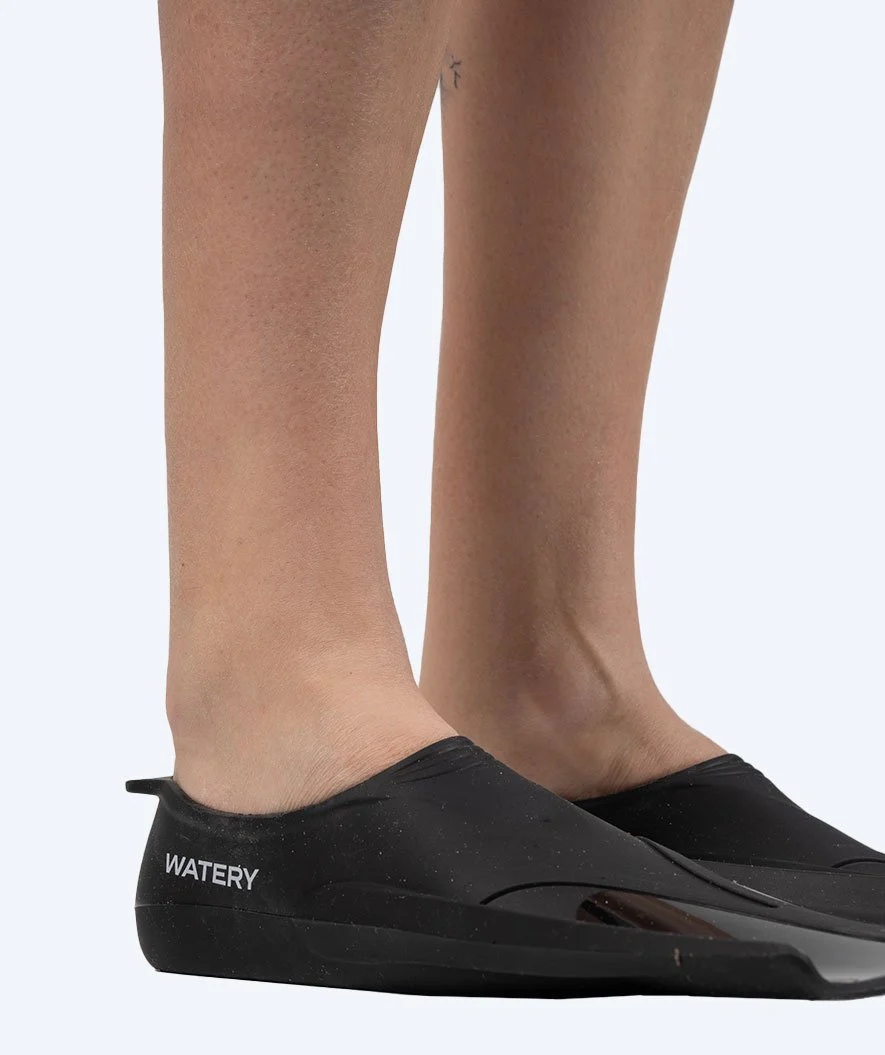 Watery short swim fins - Badger Active - Black - Image 5