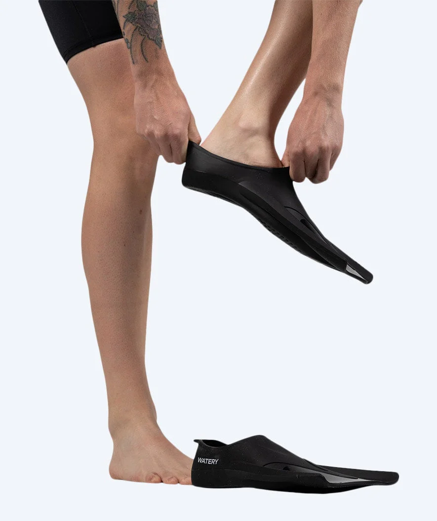 Watery short swim fins - Badger Active - Black - Image 8
