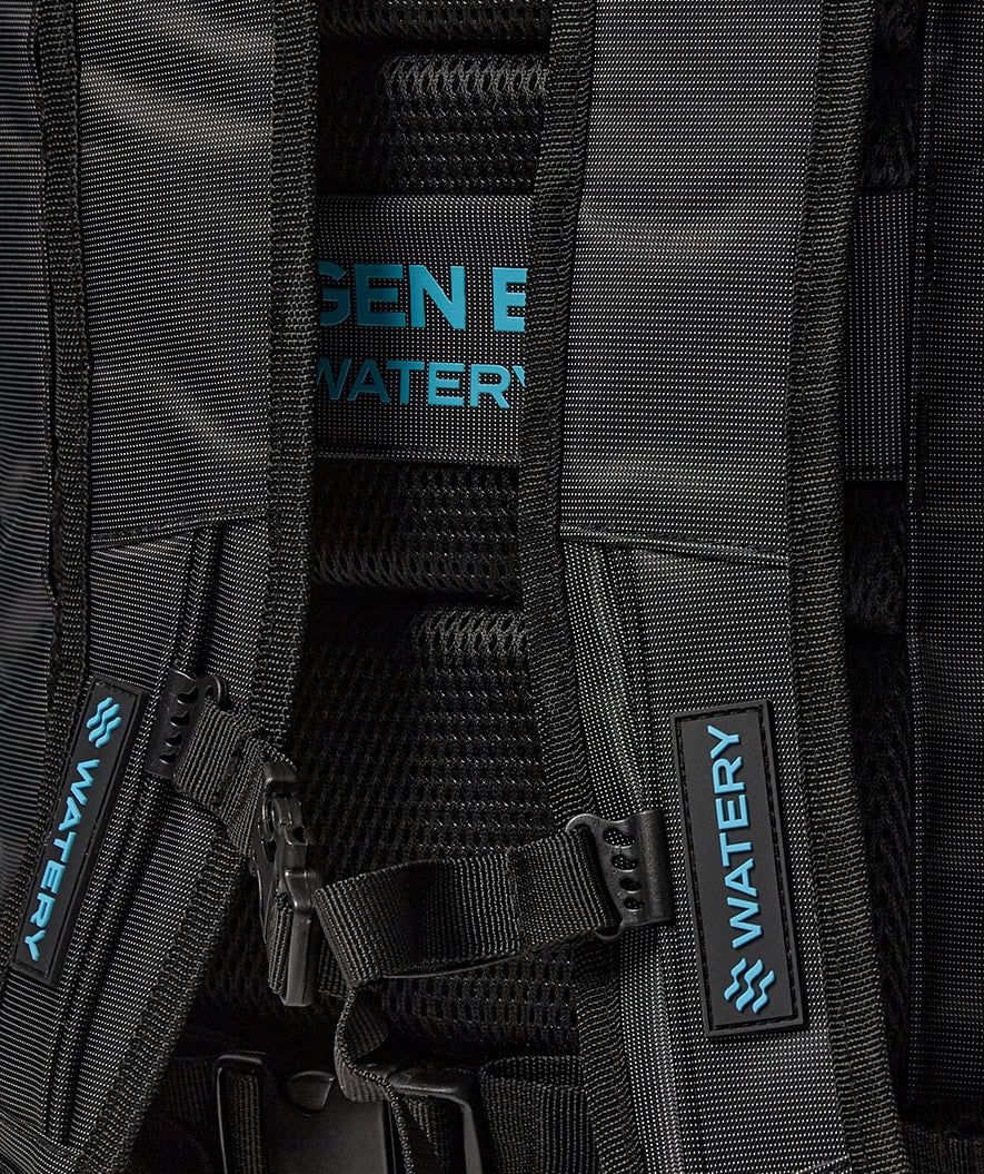 Watery swim bag - Oxygen Elite 45L - Black - Image 18