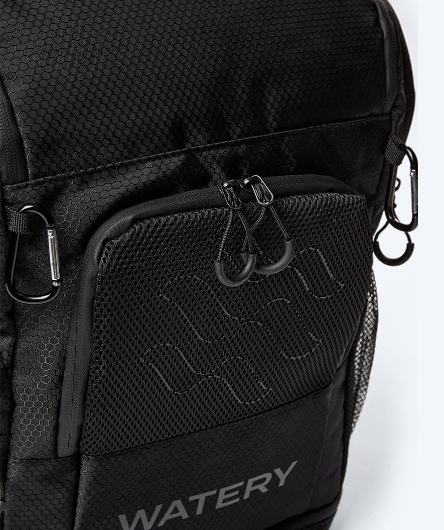 Watery swim bag - Raider Pro 45L - Black - Image 13