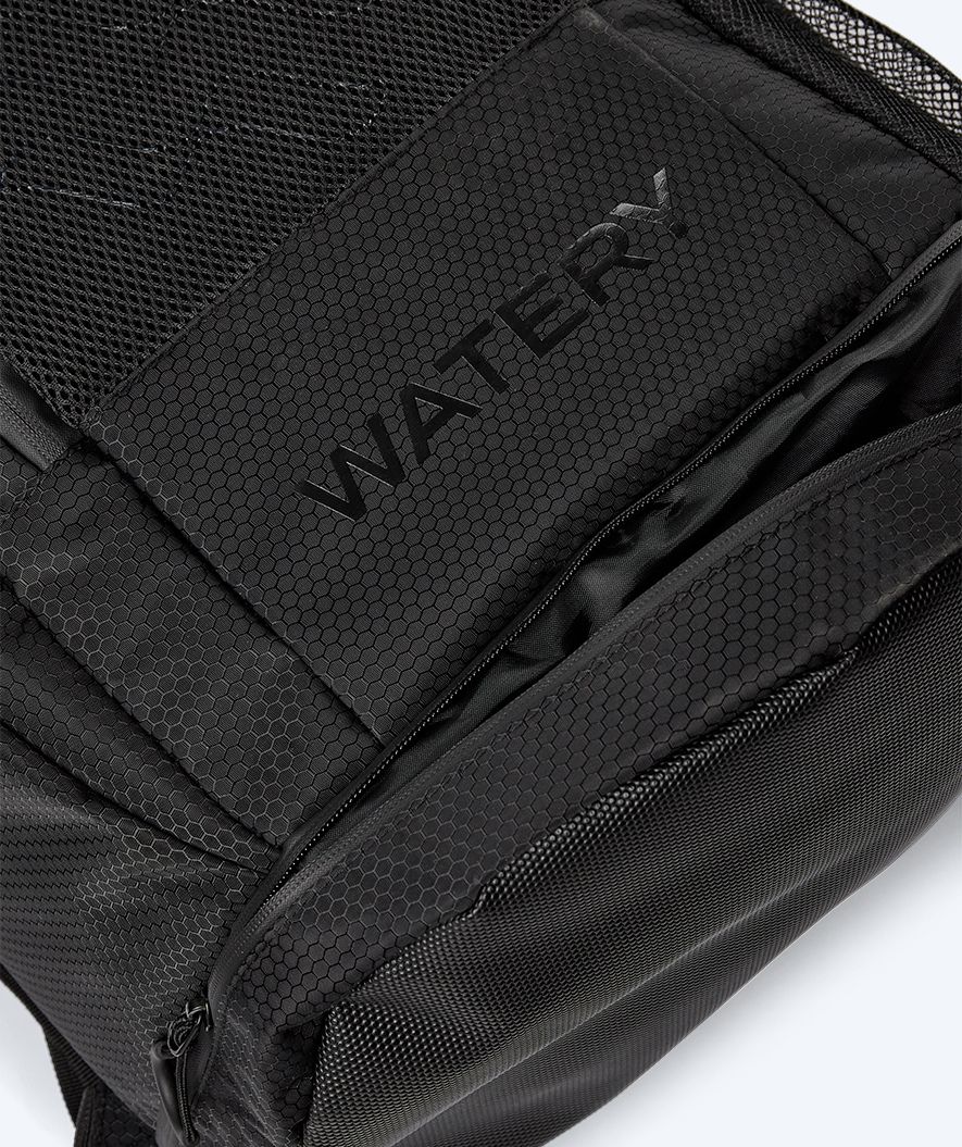 Watery swim bag - Raider Pro 45L - Black - Image 15