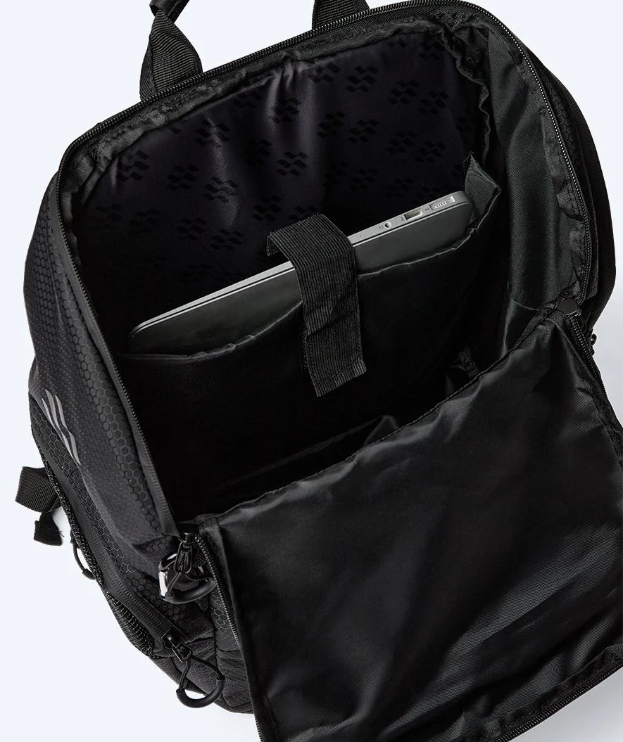 Watery swim bag - Raider Pro 45L - Black - Image 16