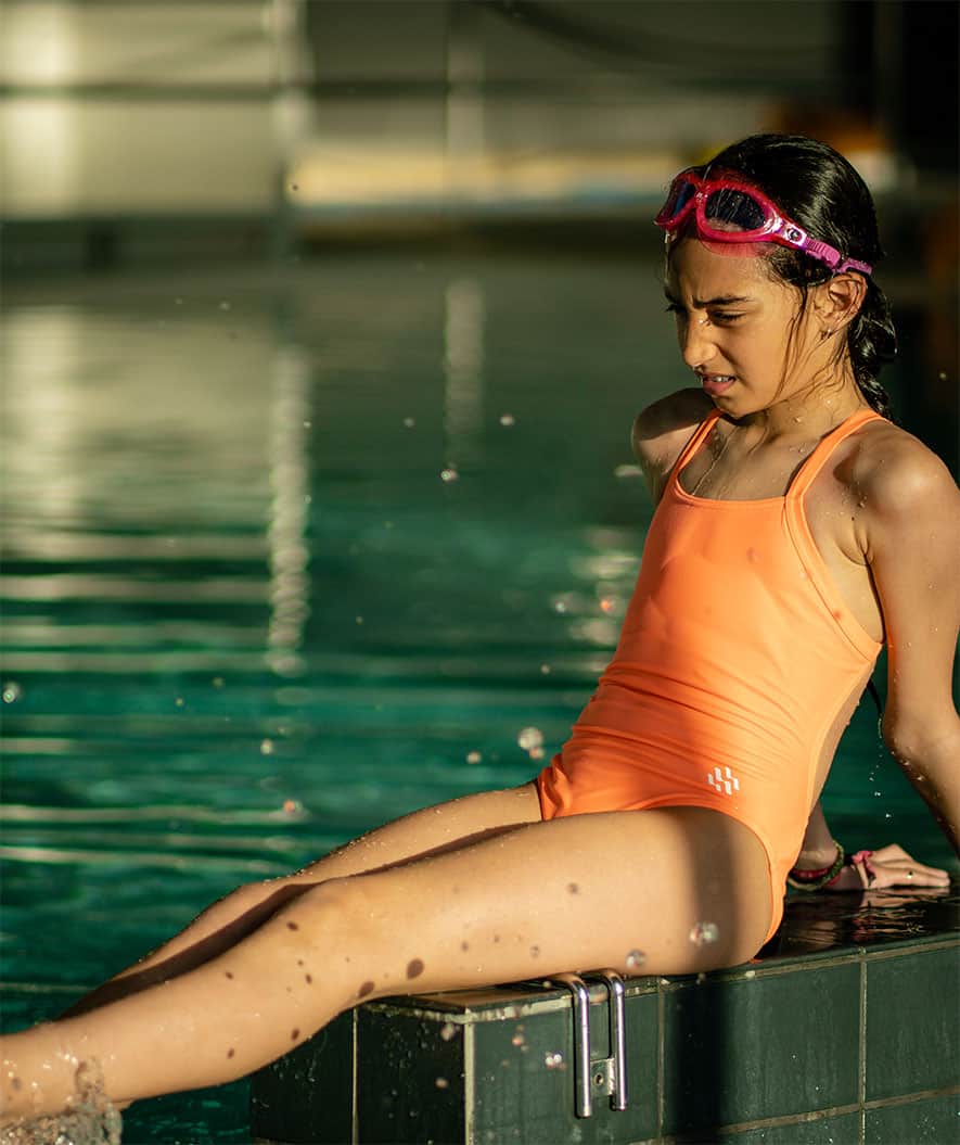 Watery swimsuit for girls - Freestyler Solid - Coral - Image 4