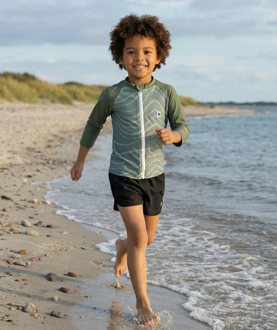 Watery UV-shirt for kids - Fjord Long Sleeve Rashguard - Green - Image 5