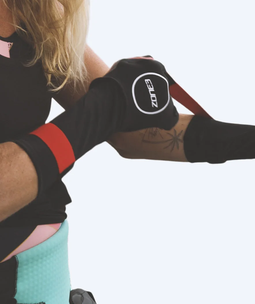 ZONE3 neoprene gloves - (2mm) - Black/red - Image 5